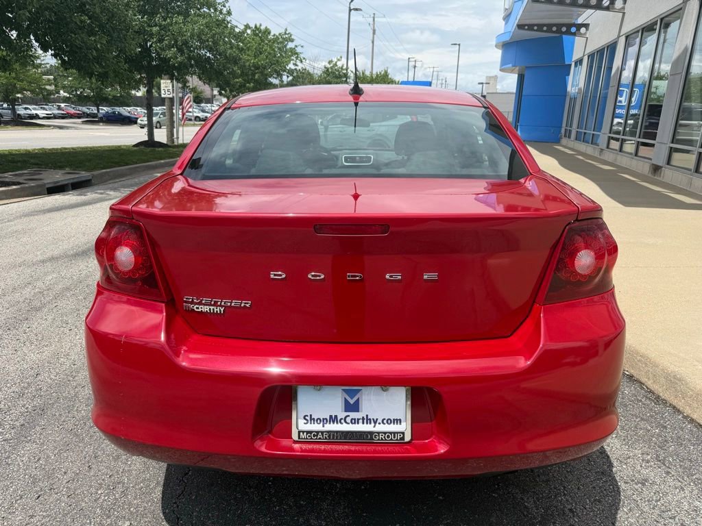 Used 2013 Dodge Avenger SE FWD image 11