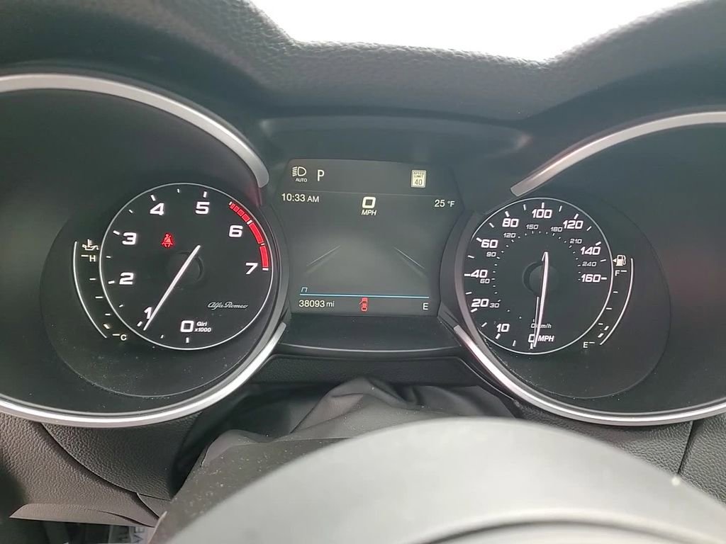 Used 2023 Alfa Romeo Stelvio Ti w/ Active Assist Plus Package image 16