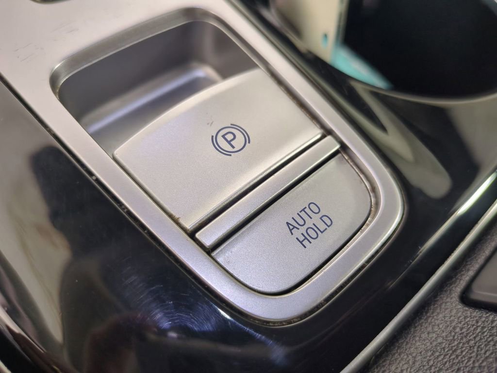 Certified 2022 Hyundai Tucson Limited image 31