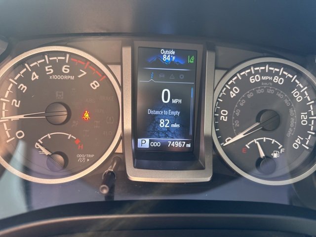 Used 2022 Toyota Tacoma SR5 image 11