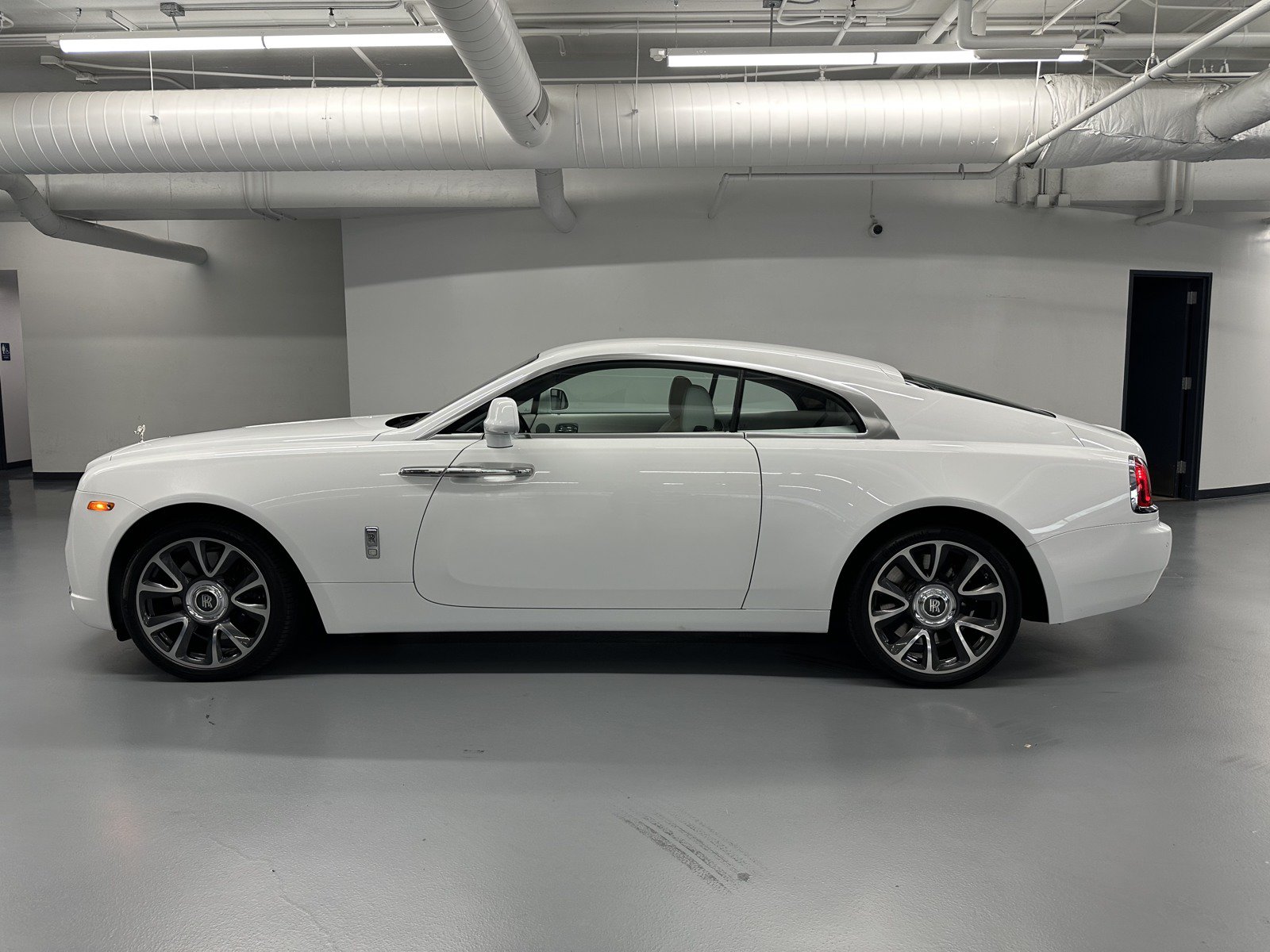 Certified 2019 Rolls-Royce Wraith RWD image 7
