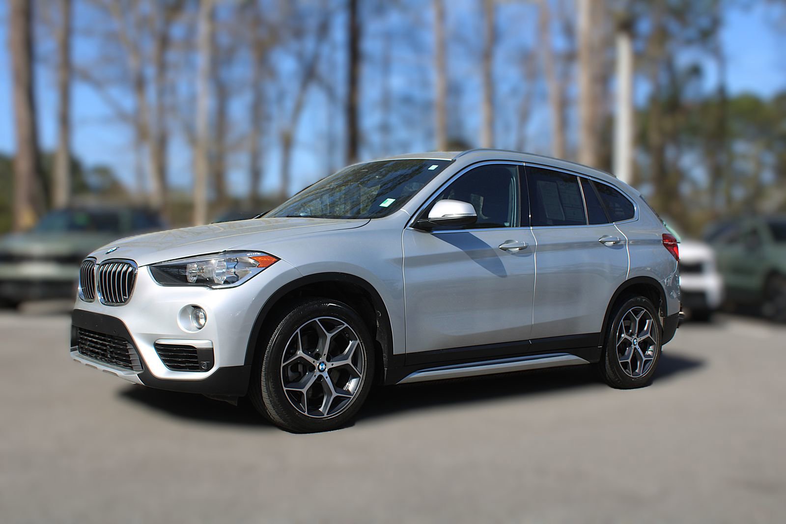 Used 2019 BMW X1 xDrive28i w/ Convenience Package image 3