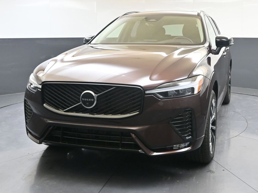 New 2026 Volvo XC60 B5 Ultra w/ Climate Package image 1