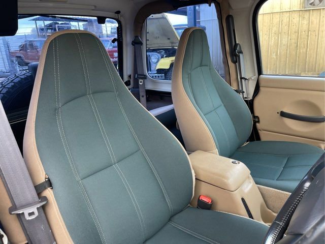 Used 1999 Jeep Wrangler Sahara image 15