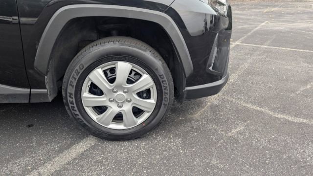 Used 2024 Toyota RAV4 LE image 11