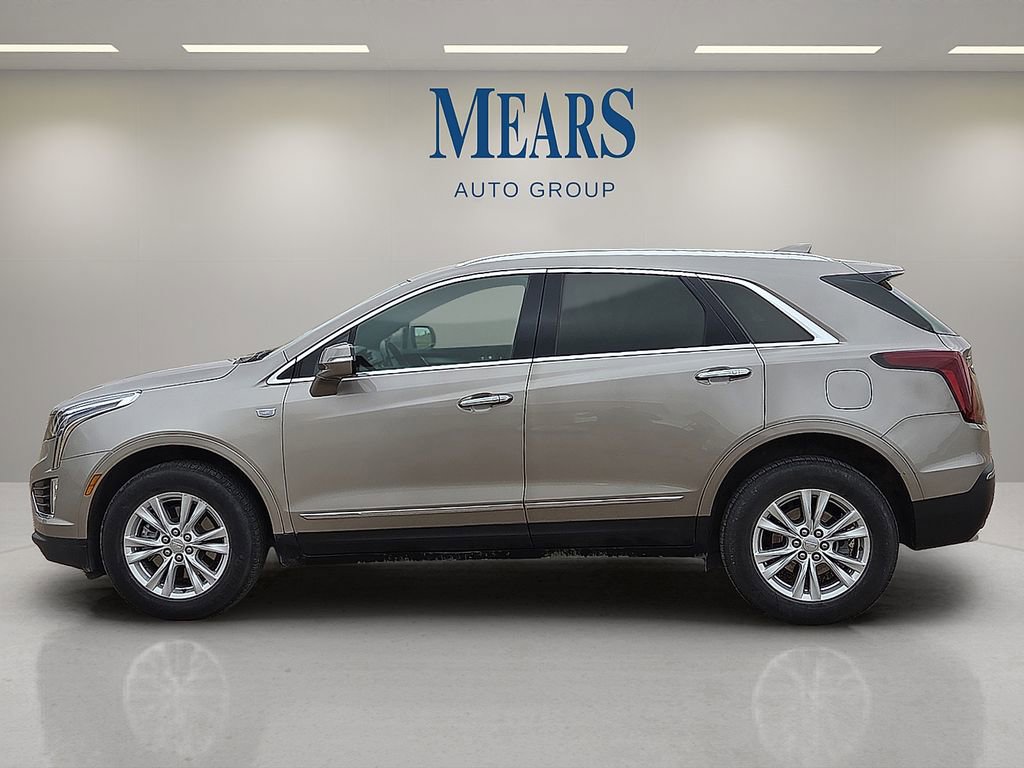 Used 2023 Cadillac XT5 Luxury w/ LPO, Floor Liner Package FWD image 2