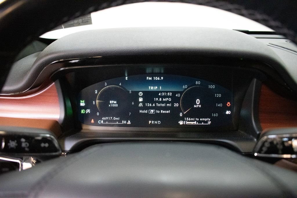 Used 2022 Lincoln Aviator Reserve w/ Equipment Group 201A image 13