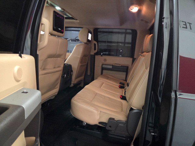 Used 2014 Ford F250 Lariat w/ Lariat Ultimate Package AWD/4WD image 10