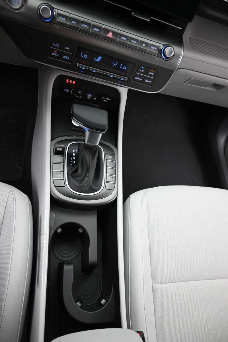 New 2026 Hyundai Kona SEL Sport AWD/4WD image 21