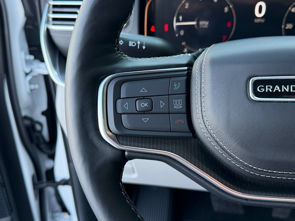 New 2026 Jeep Grand Wagoneer L Summit AWD/4WD image 16
