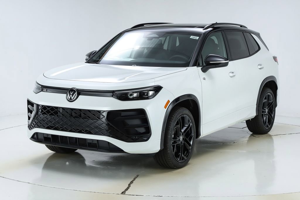 New 2026 Volkswagen Tiguan SE R-Line image 1