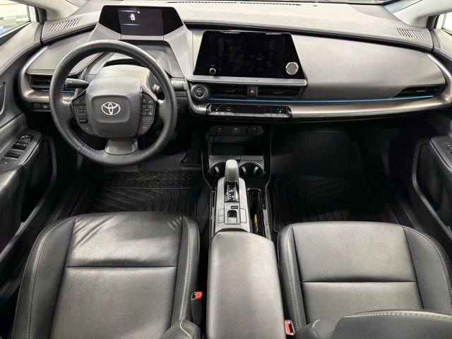 Used 2023 Toyota Prius Limited image 2
