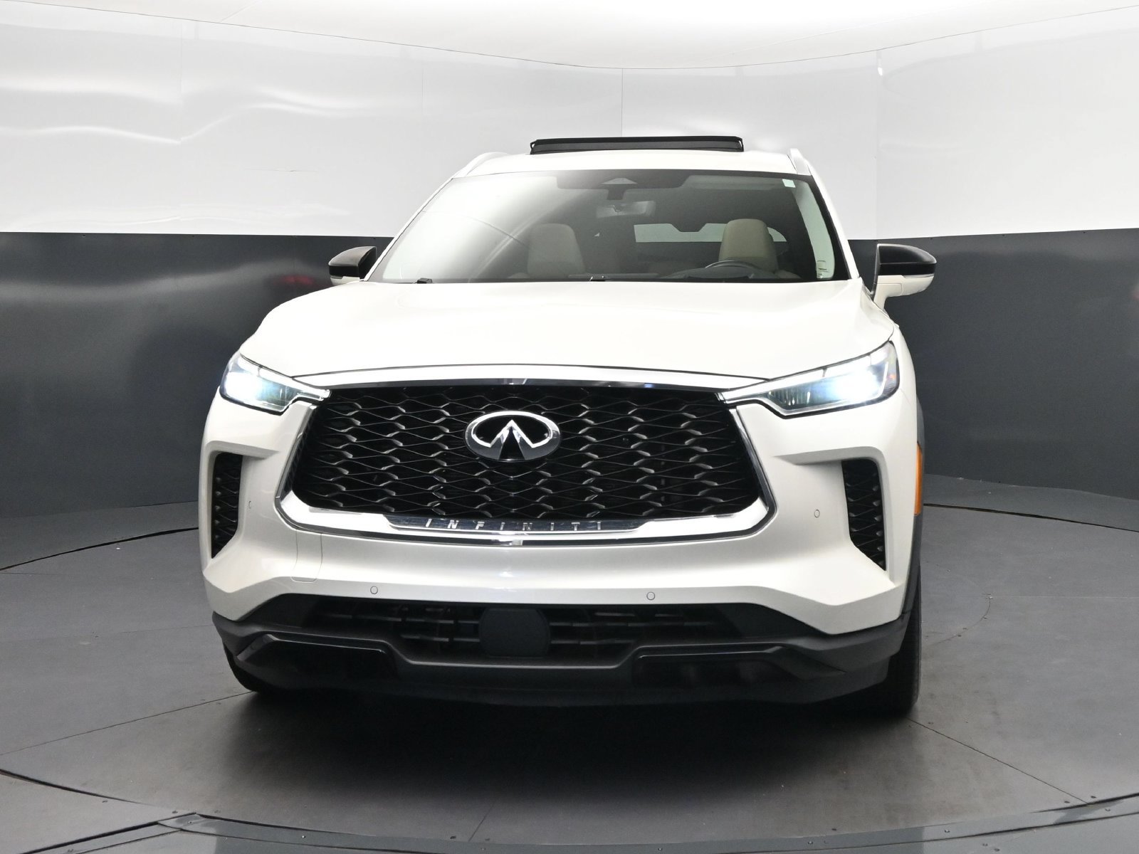 Certified 2023 INFINITI QX60 Luxe w/ Vision Package AWD/4WD image 10