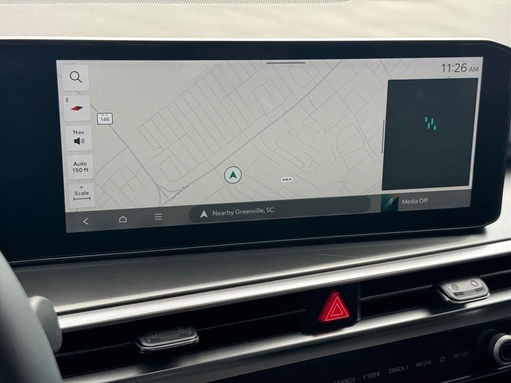 Certified 2025 Kia Sorento S w/ Panoramic Sunroof Package image 22