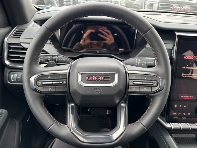 New 2026 GMC Acadia AT4 w/ Luxury Package image 9