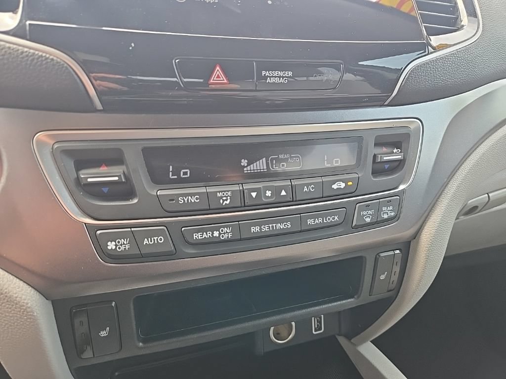 Used 2019 Honda Pilot EX image 45