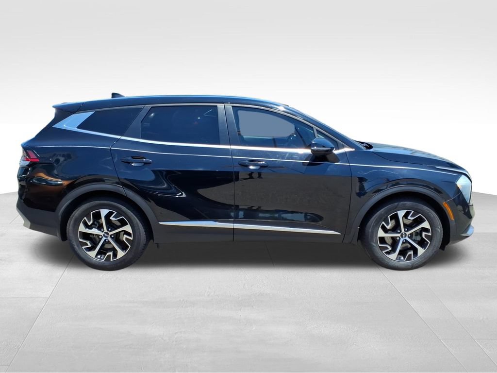 Used 2023 Kia Sportage EX FWD image 27