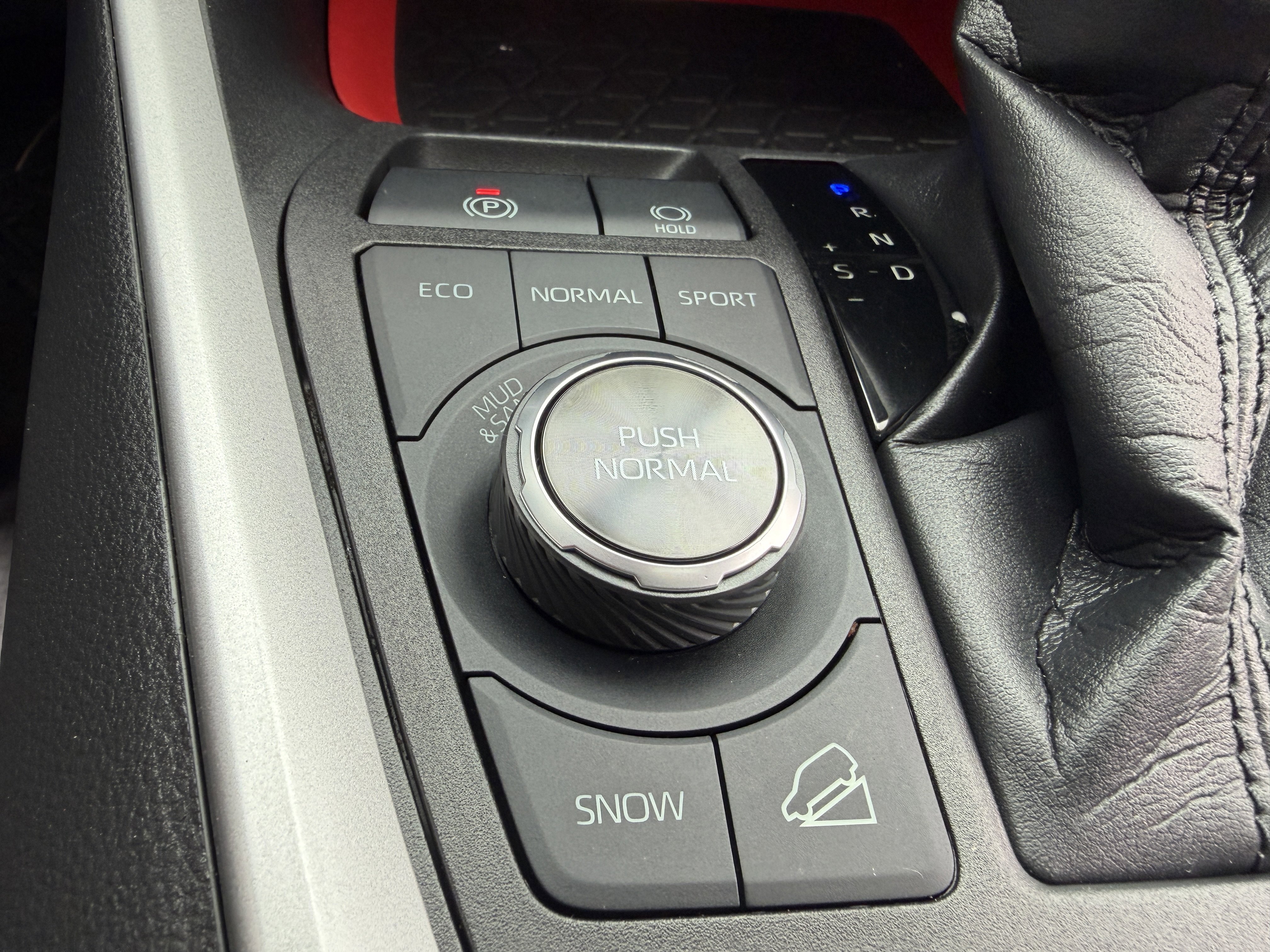 Used 2022 Toyota RAV4 TRD Off-Road image 42