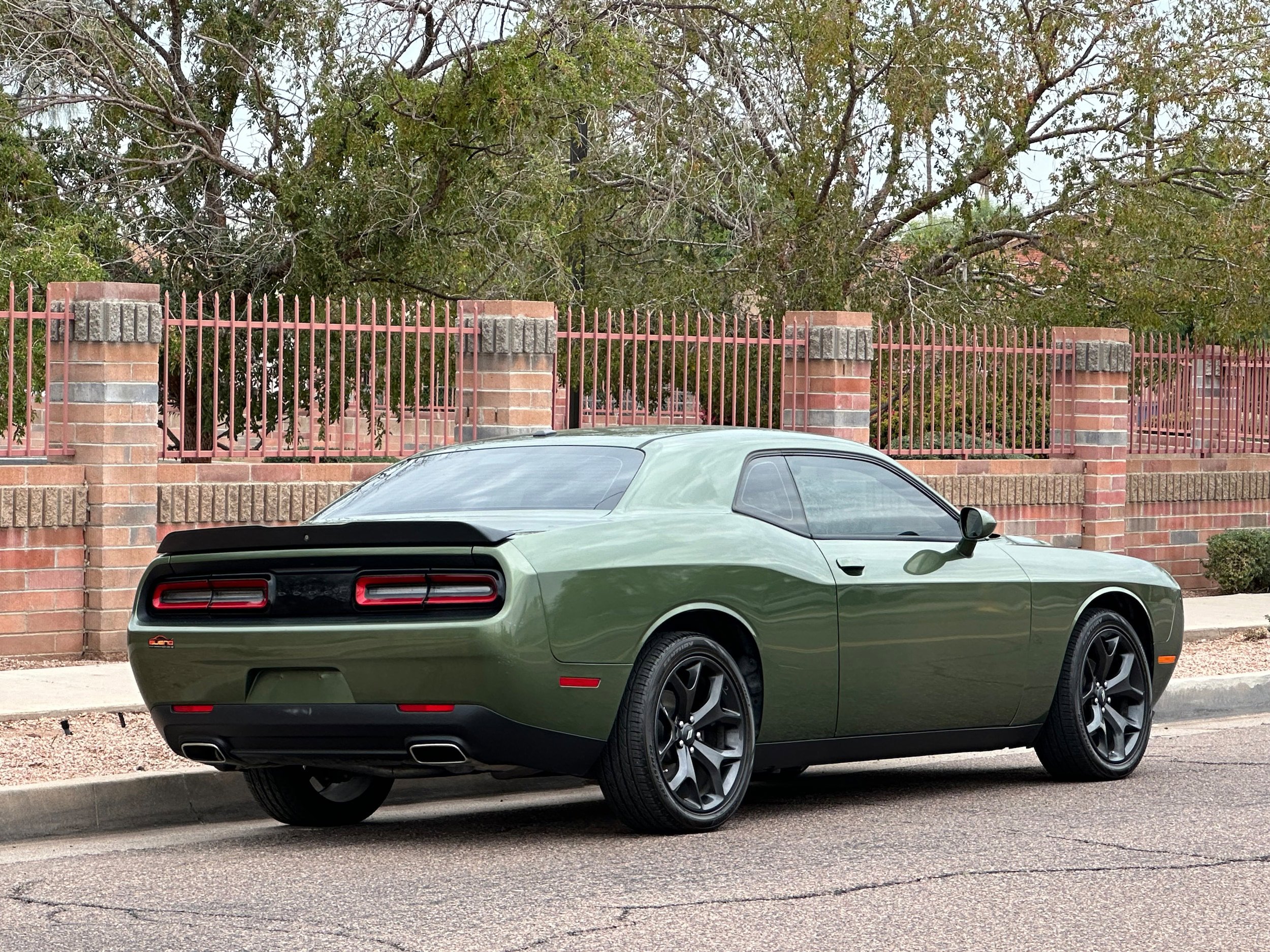 Used 2021 Dodge Challenger SXT w/ Blacktop Package image 10