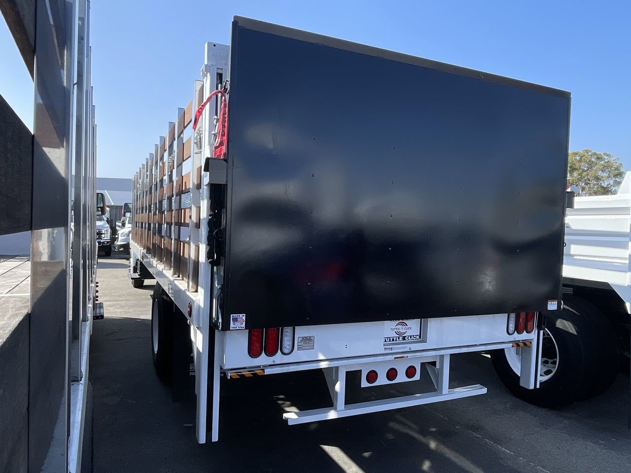 New 2026 Ford F650 2WD Regular Cab Super Duty image 4