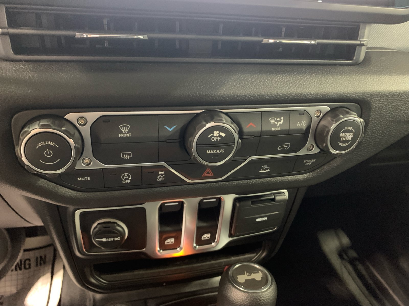 New 2026 Jeep Wrangler Sport AWD/4WD image 26