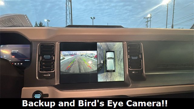 Used 2024 Ford Bronco Wildtrak image 3