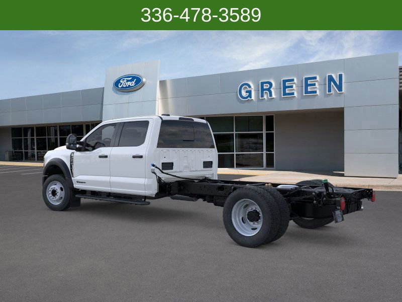 New 2026 Ford F550 4x4 Crew Cab image 5