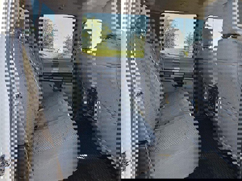 Used 2017 Ford F150 XLT w/ Equipment Group 302A Luxury image 15