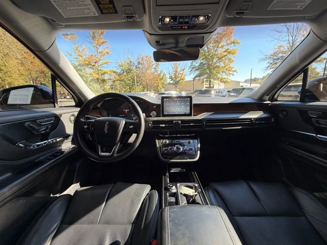 Certified 2022 Lincoln Corsair Reserve w/ Equipment Group 201A image 9