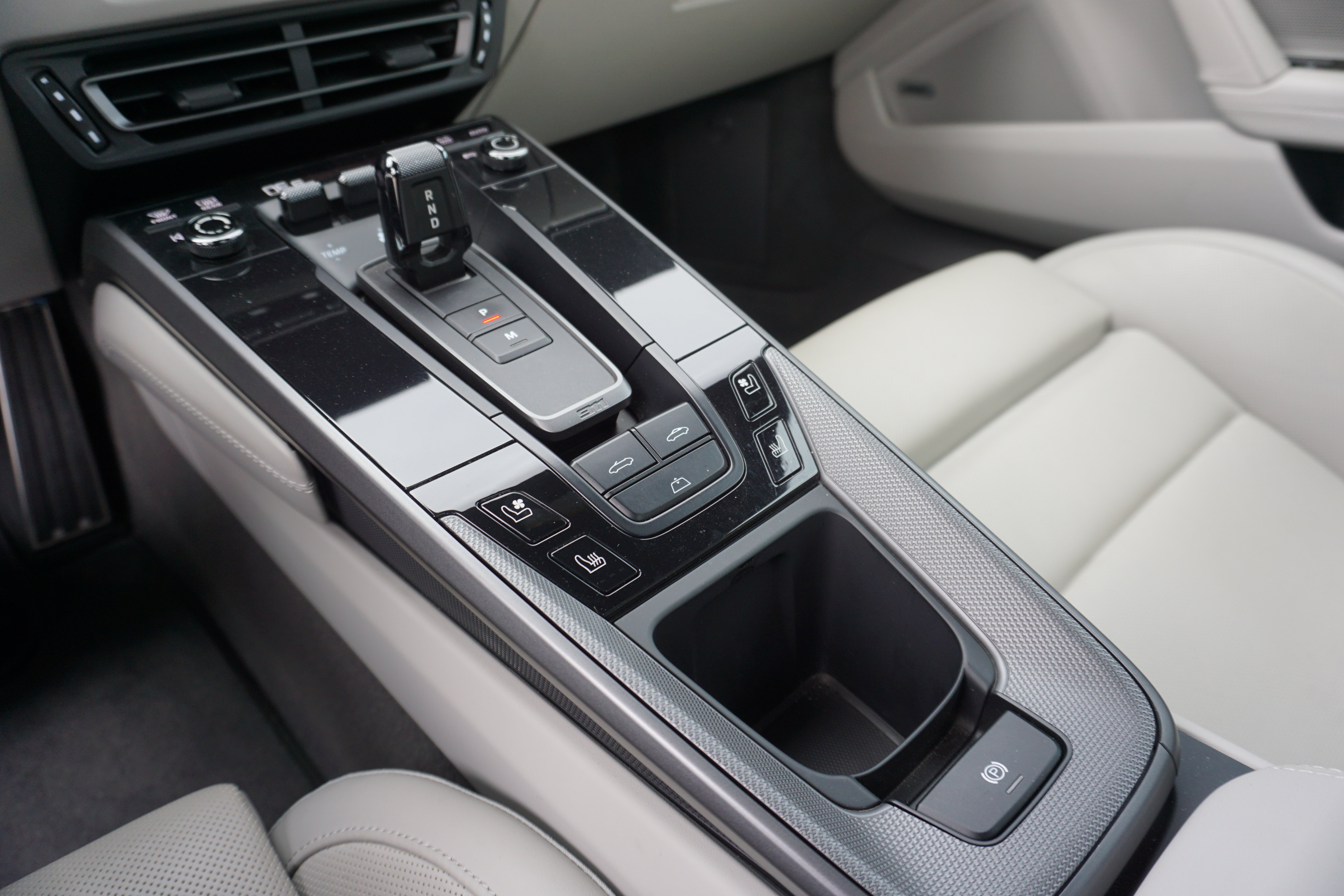 Certified 2022 Porsche 911 Carrera S RWD image 19
