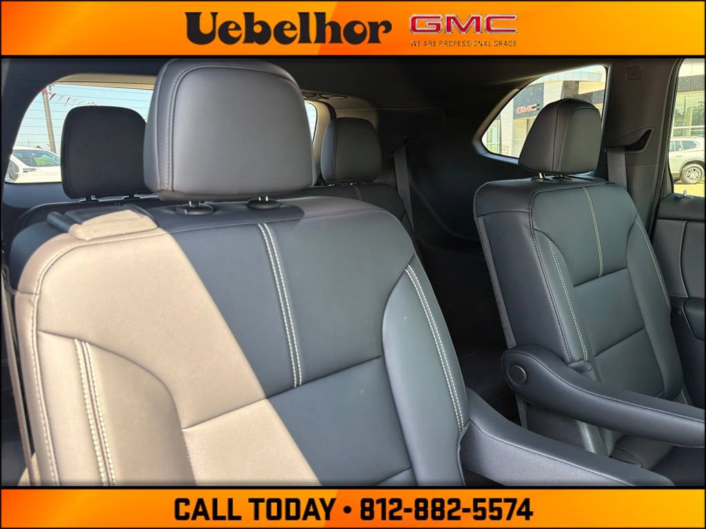 New 2026 GMC Acadia Elevation w/ Elevation Premium Package AWD/4WD image 5