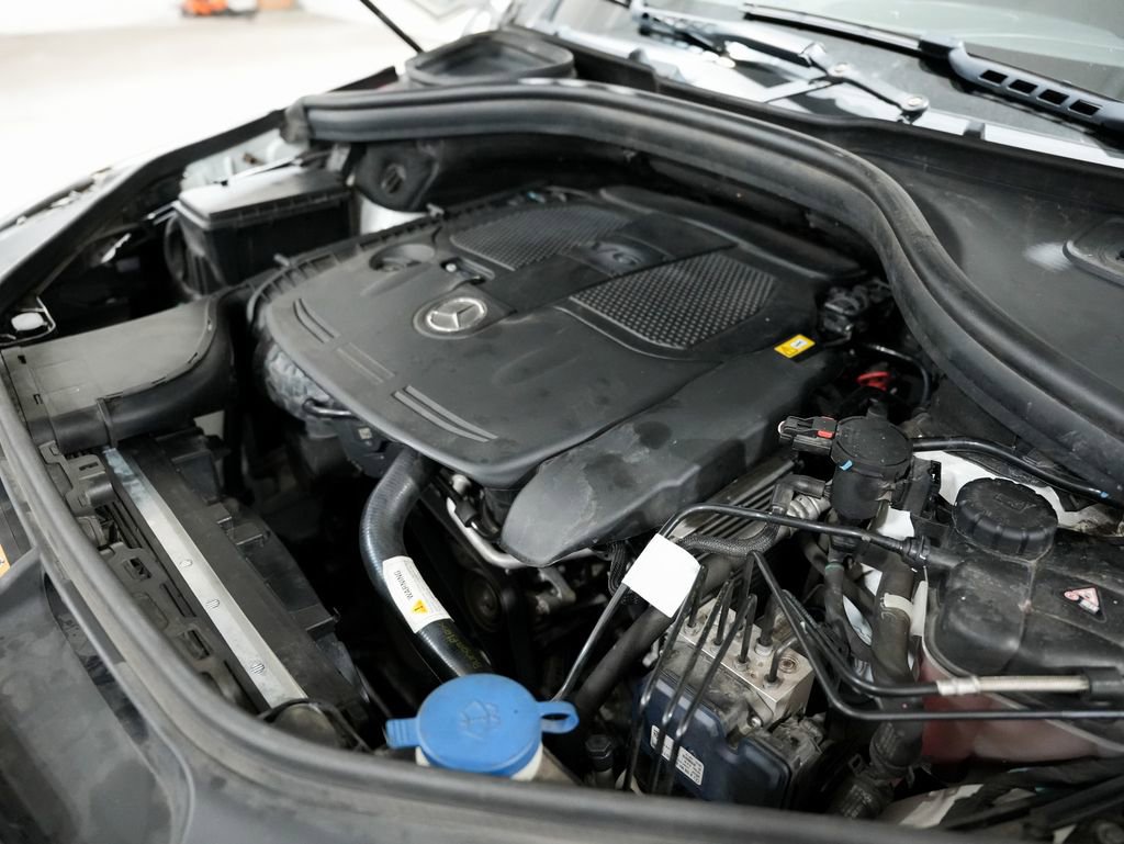 Used 2015 Mercedes-Benz ML 350 4MATIC image 47