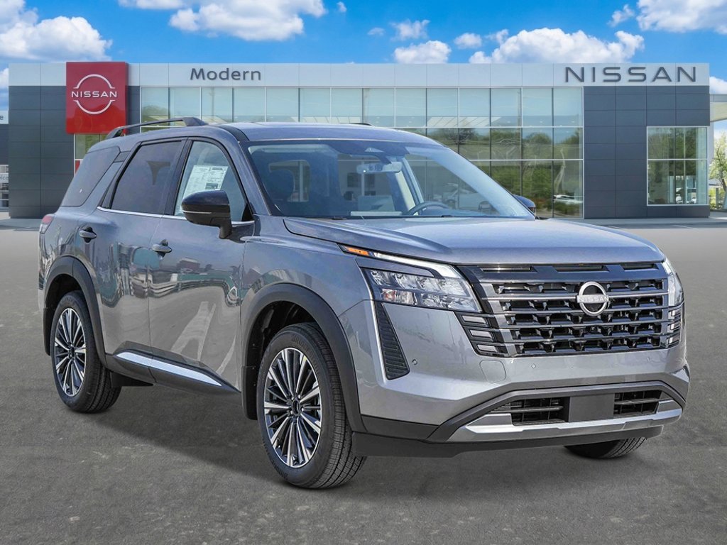 New 2026 Nissan Pathfinder Platinum image 5