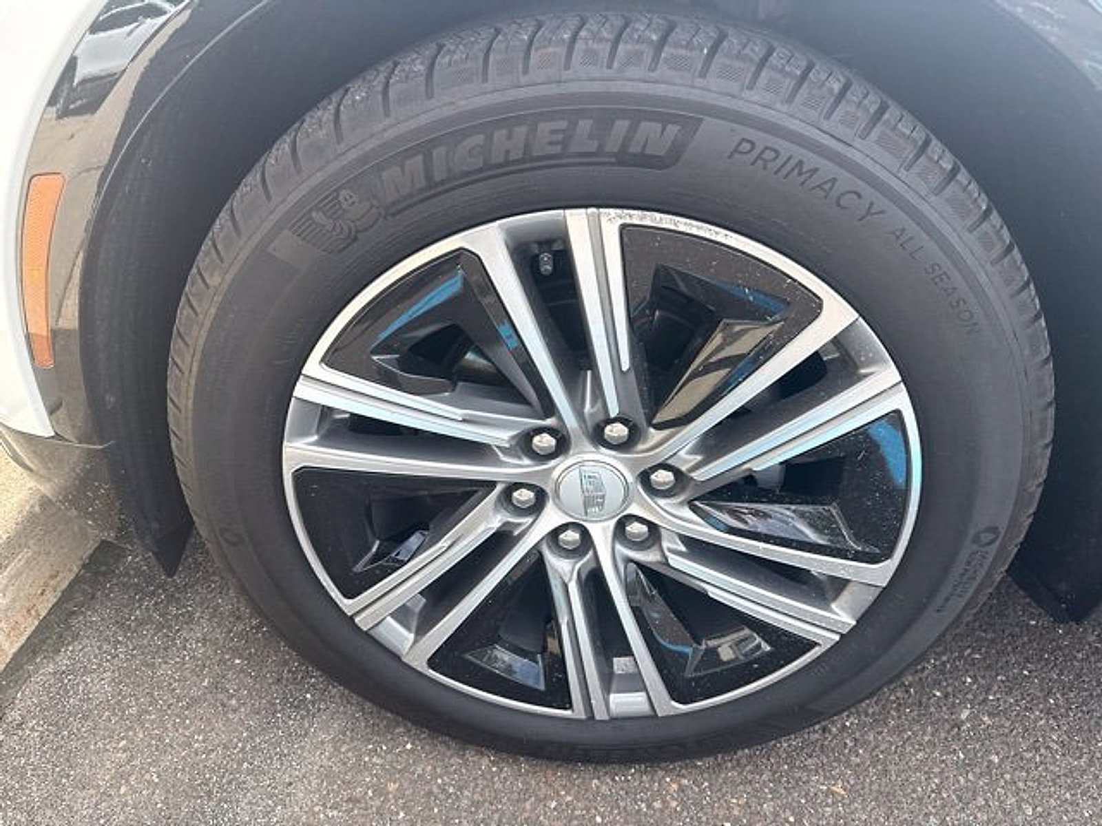 Certified 2024 Cadillac Lyriq Luxury w/ LPO, Floor Liner Package AWD/4WD image 16