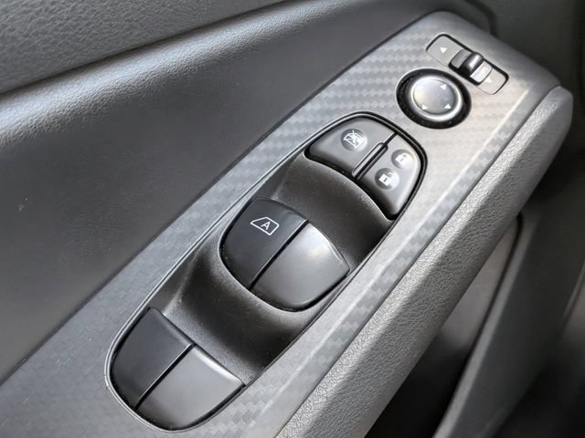 Used 2024 Nissan Altima 2.5 SV FWD image 22