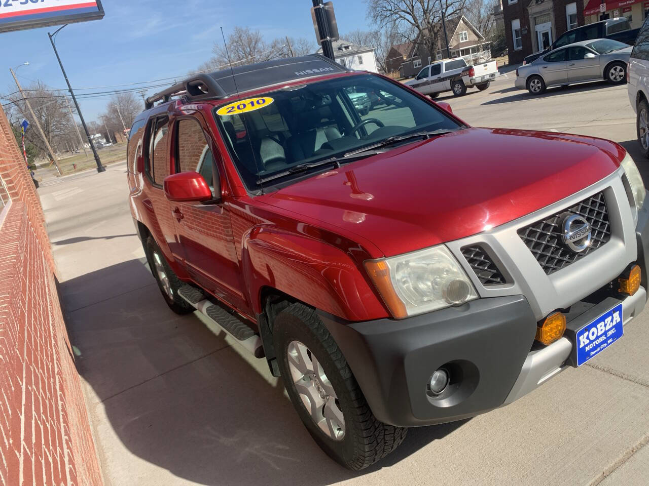 Used 2010 Nissan Xterra SE image 4