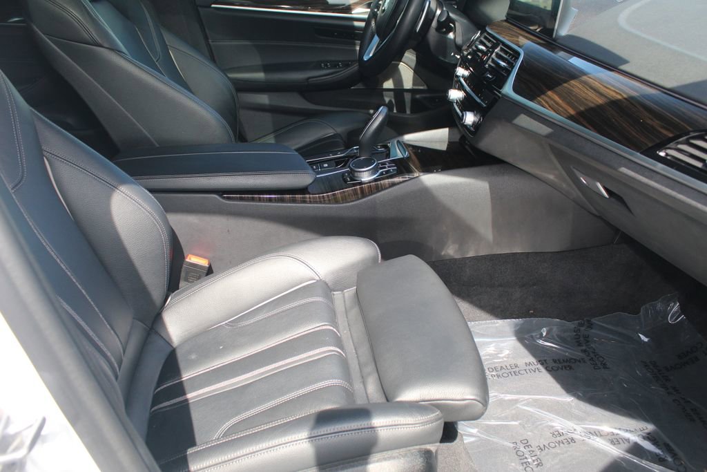 Used 2020 BMW 540i xDrive w/ Executive Package AWD/4WD image 27