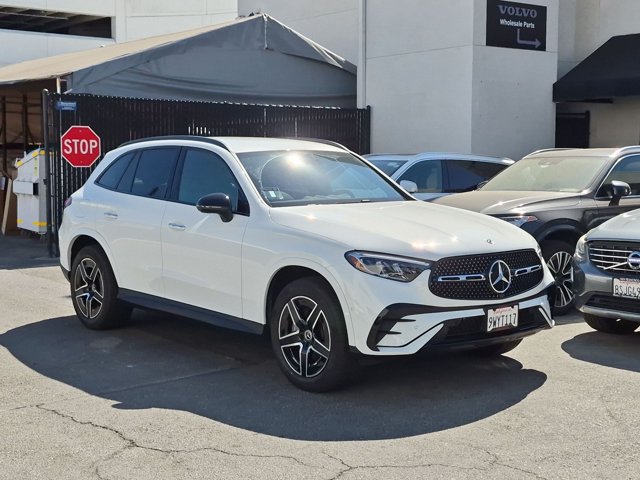 Certified 2026 Mercedes-Benz GLC 300 4MATIC image 3