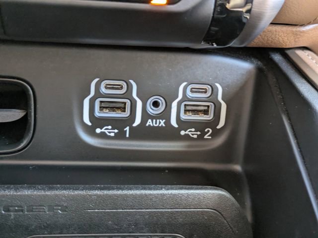 Used 2023 RAM 3500 Limited image 31