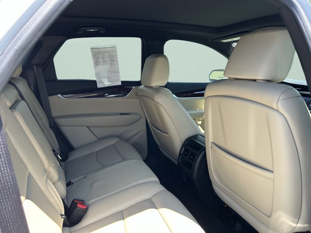Used 2019 Cadillac XT5 Luxury FWD image 22