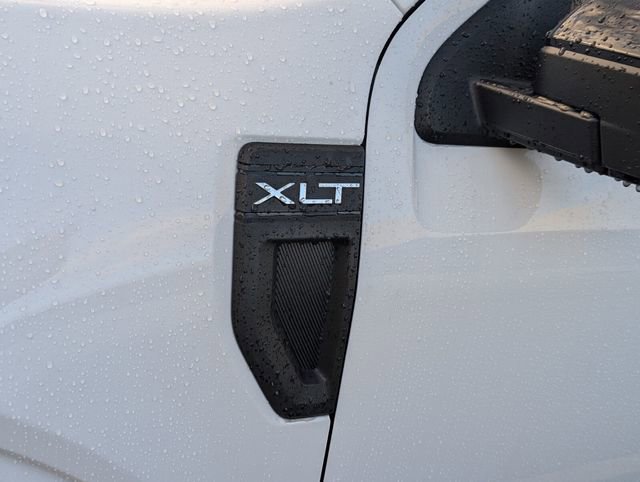 New 2026 Ford Maverick XLT w/ XLT Luxury Package FWD image 5