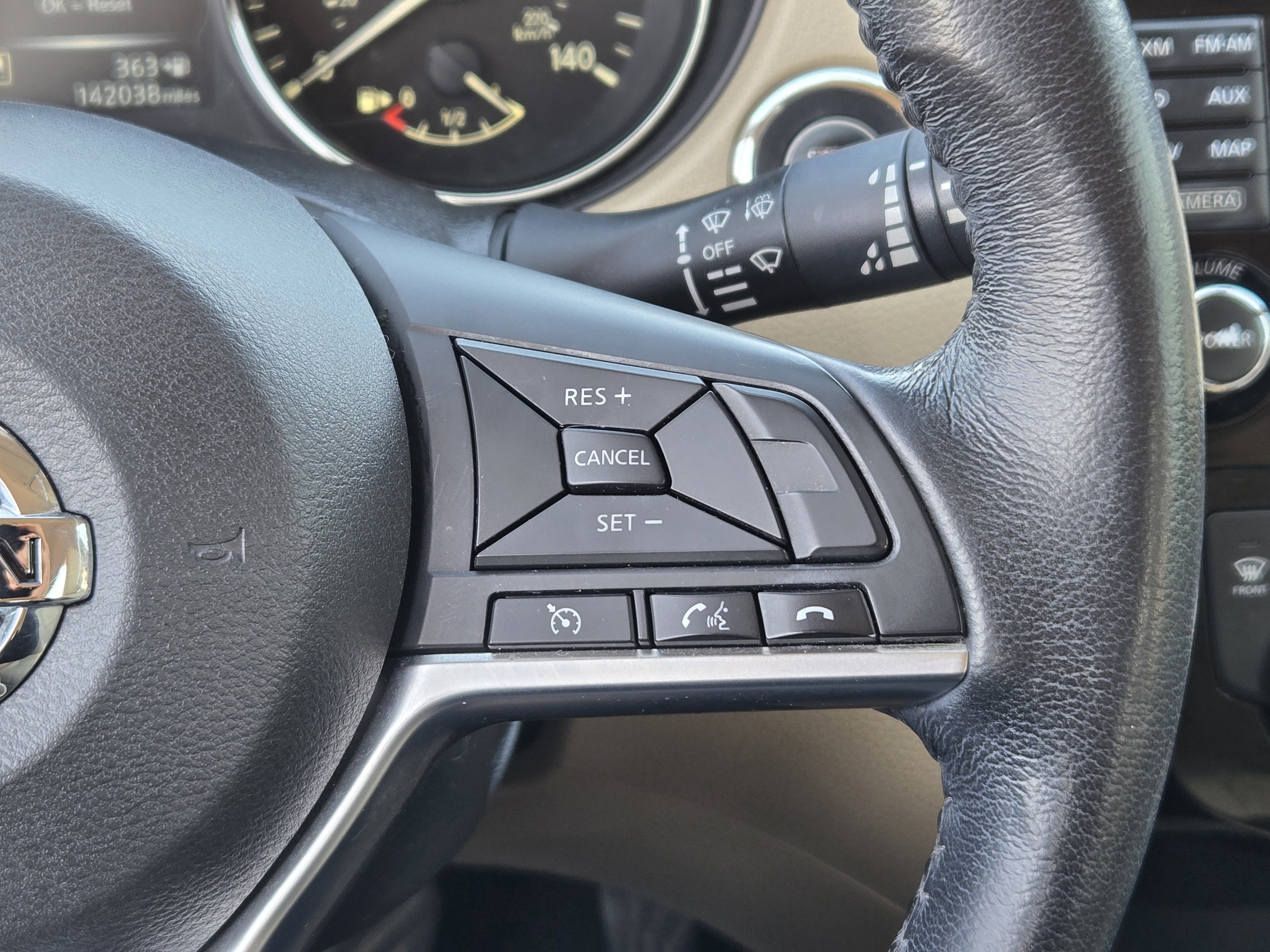 Used 2017 Nissan Rogue SL image 35