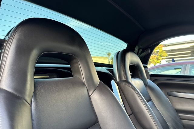 Used 2004 Chevrolet SSR w/ Preferred Equipment Group image 31