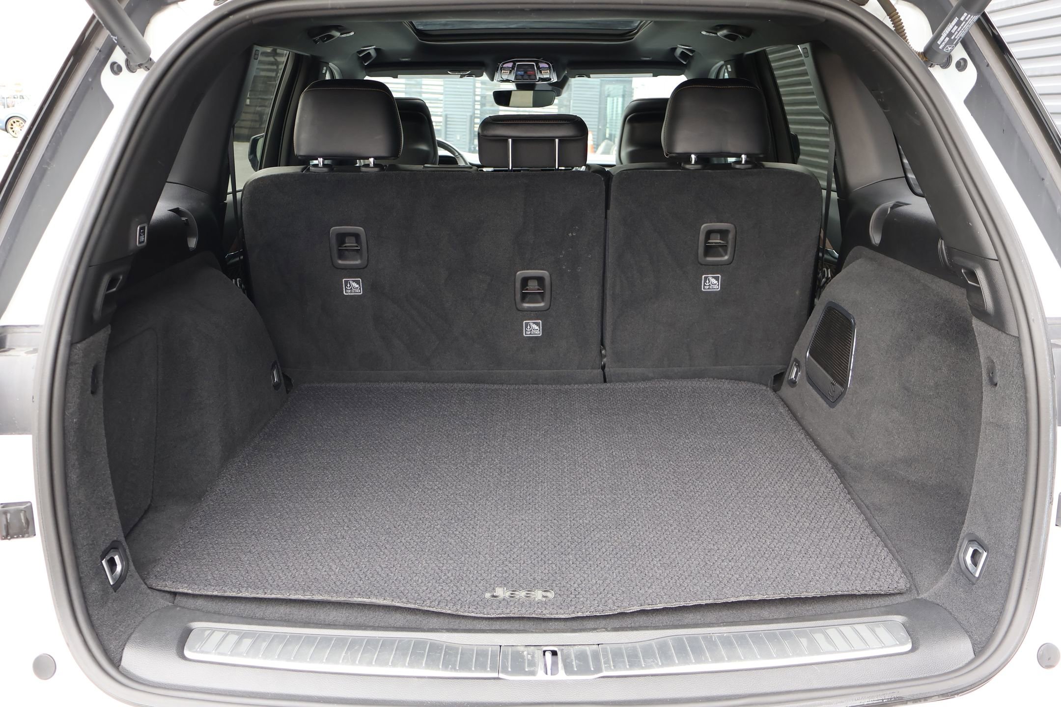 Used 2022 Jeep Grand Cherokee Summit image 25