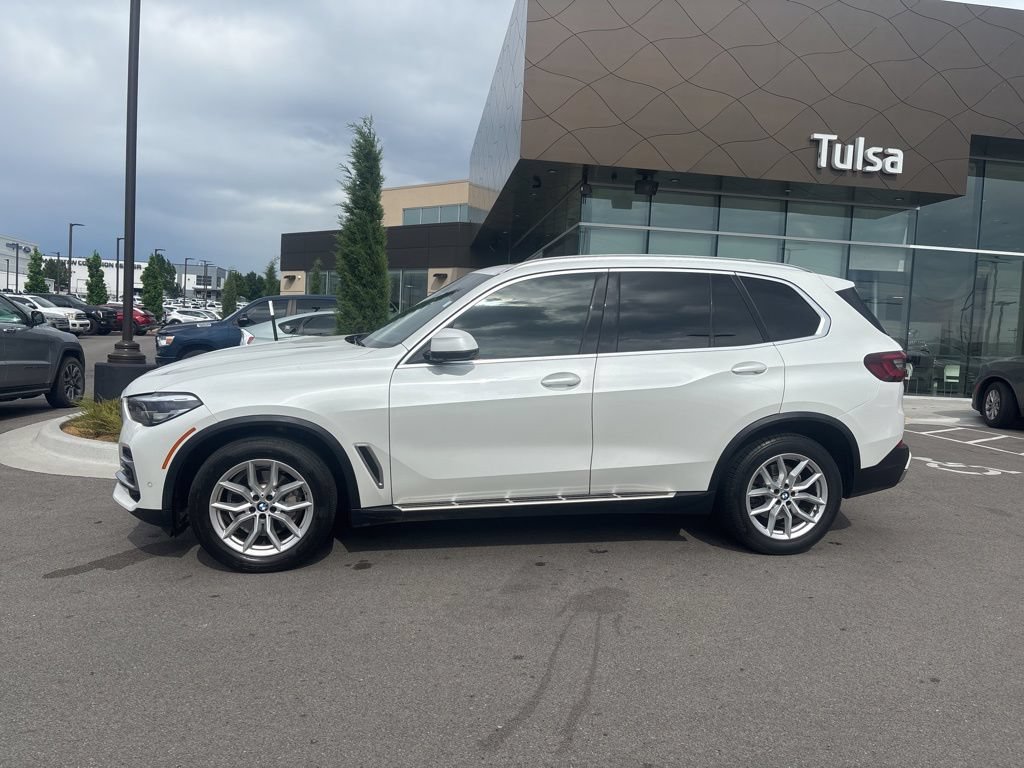 Used 2023 BMW X5 xDrive40i AWD/4WD image 1
