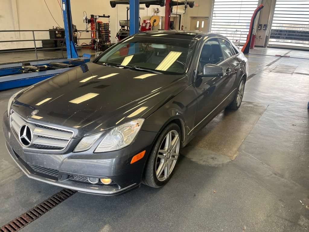 Used 2010 Mercedes-Benz E 350 Coupe image 2