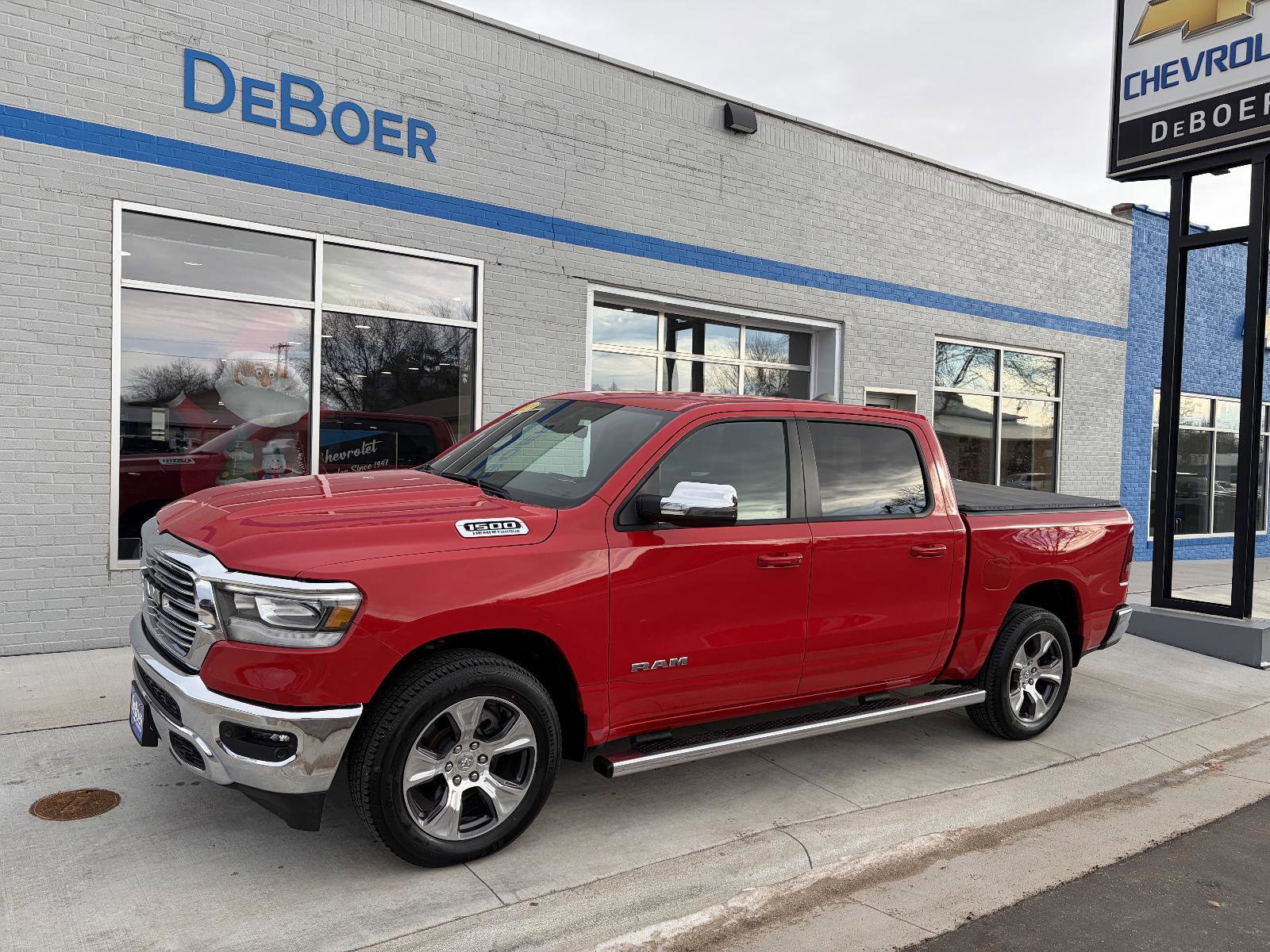 Used 2023 RAM 1500 Laramie image 1