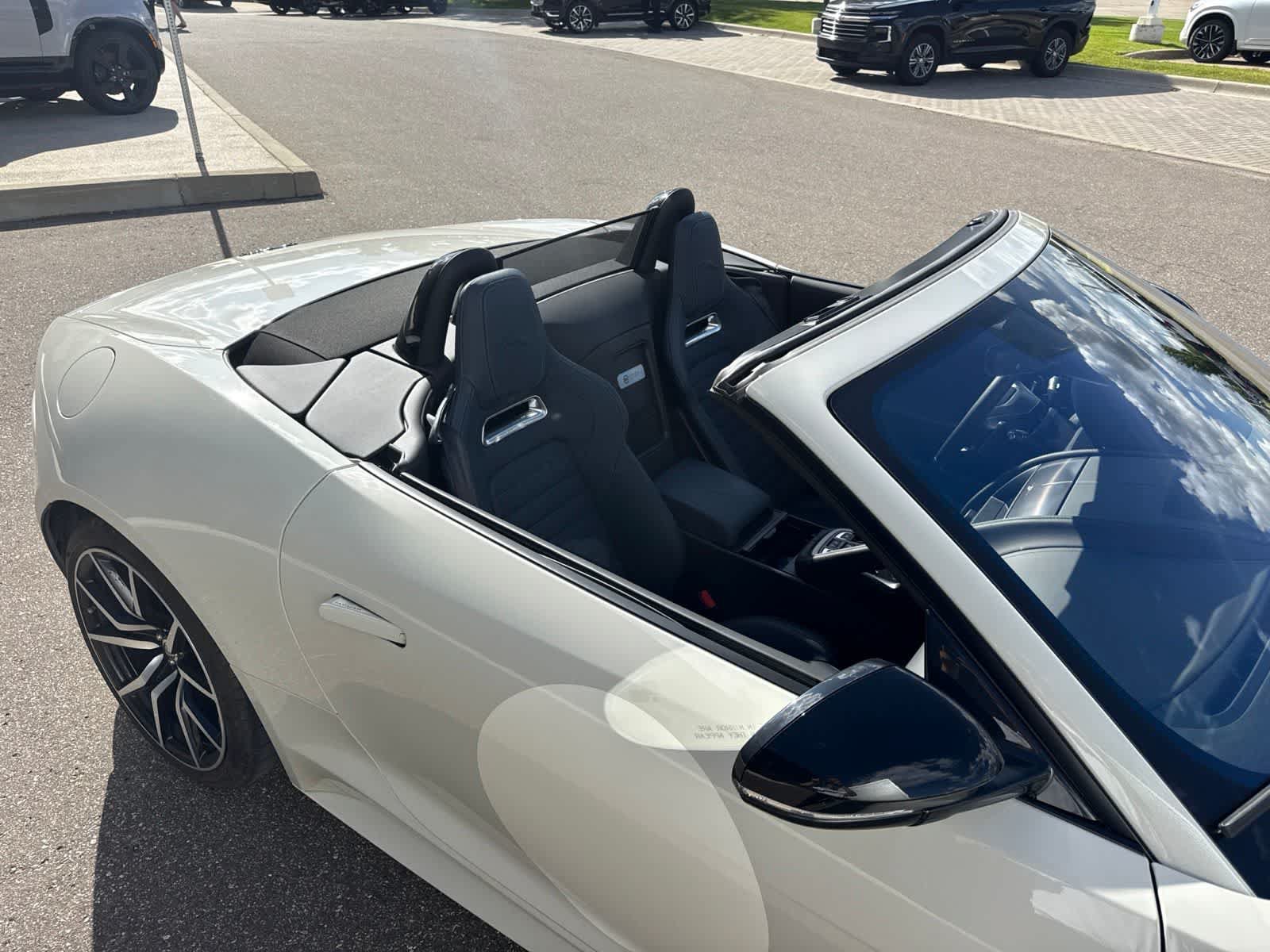 Used 2024 Jaguar F-TYPE R AWD/4WD image 18