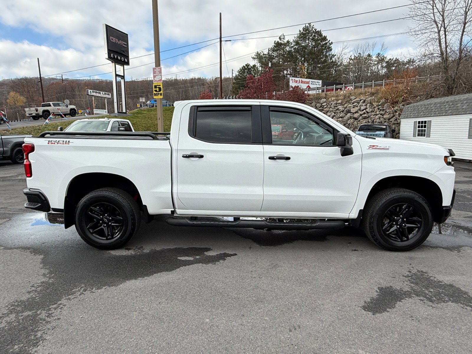 Used 2019 Chevrolet Silverado 1500 LT Trail Boss image 6