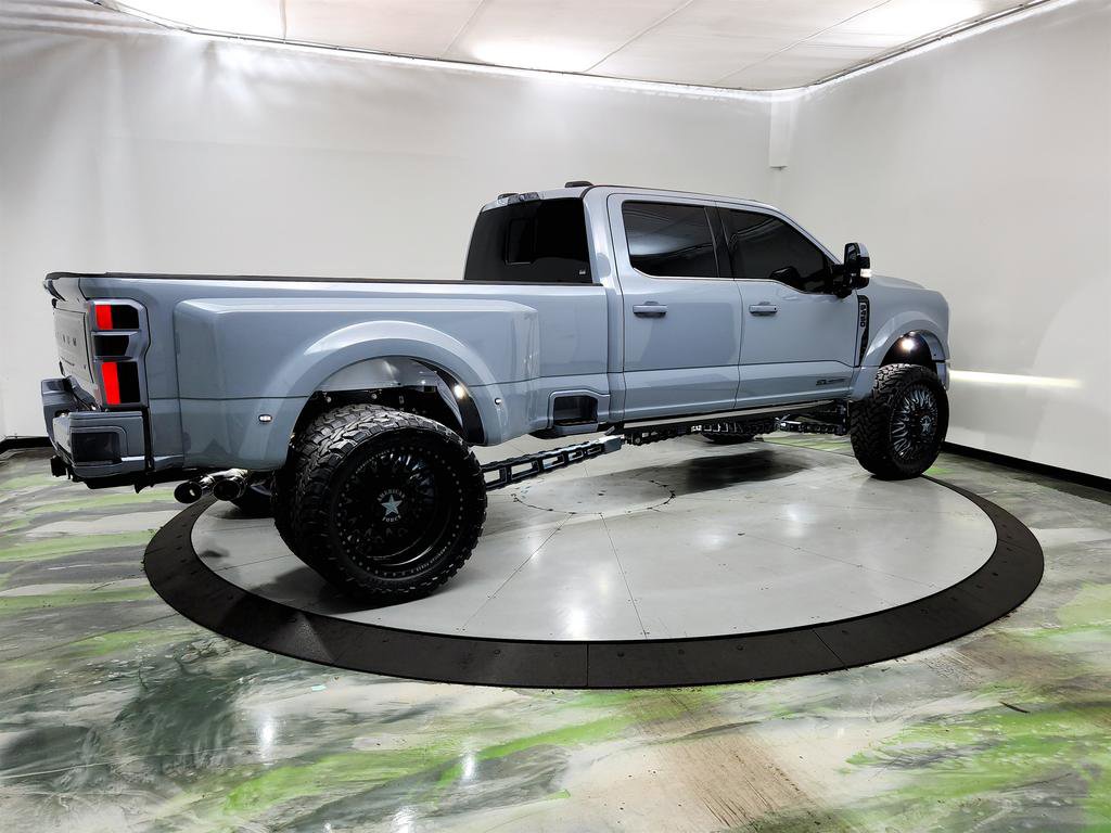 Used 2024 Ford F450 Platinum w/ FX4 Off-Road Package AWD/4WD image 6
